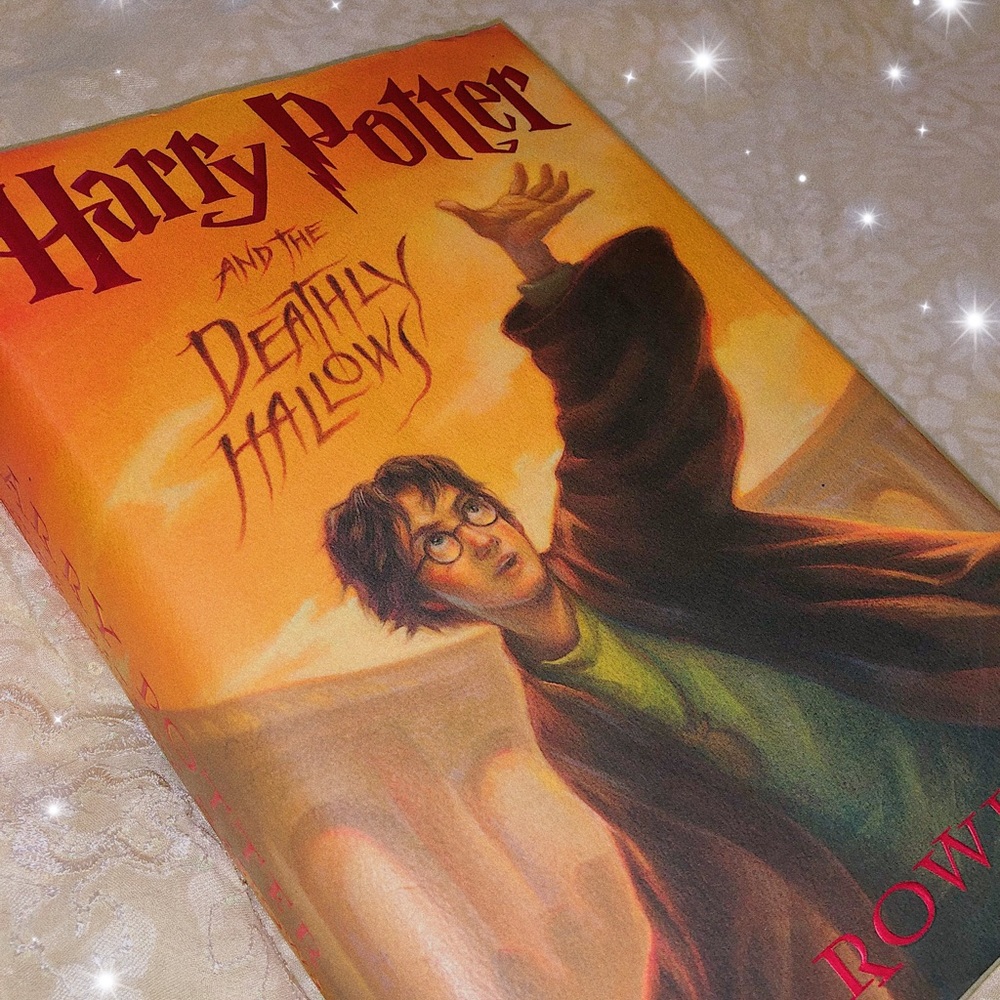 “Harry Potter and the Deathly Hollows” ✧ book